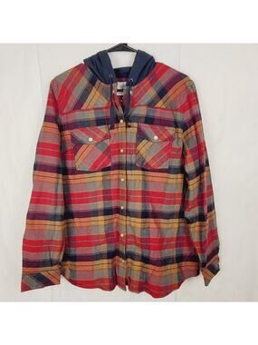 Legendary Whitetails Lumber Jane red plaid hooded flannel shirt Size XL Outdoors
